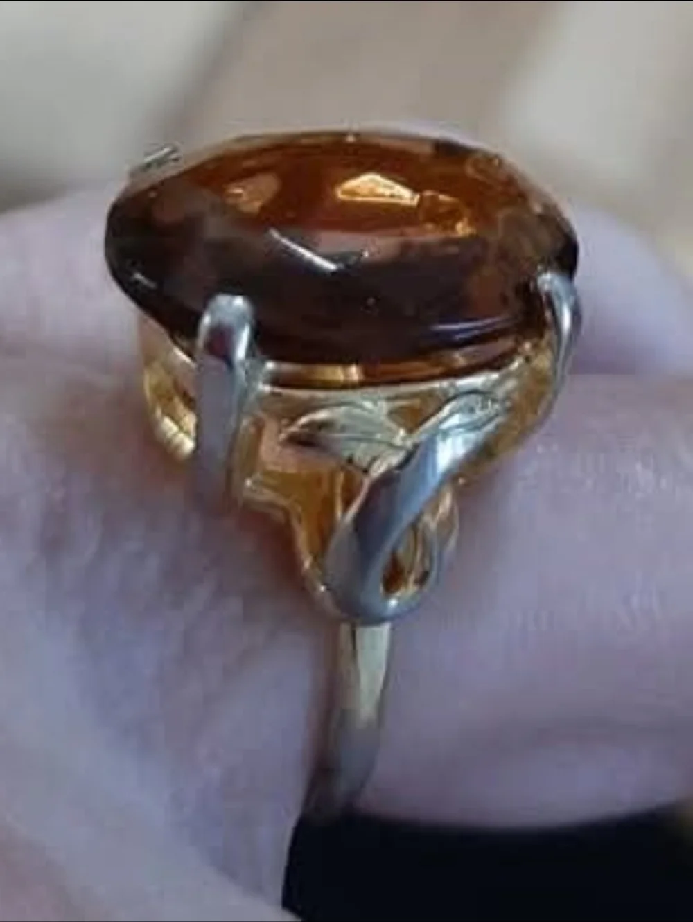 Vintage Chic Sarah Coventry Amber Smoky Topaz Glass Adjustable Ring